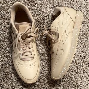 Reebok classics OG all beige men’s 11
